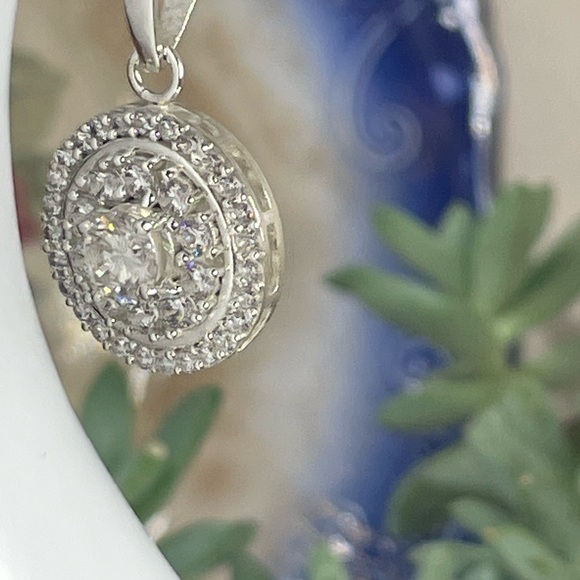 SALE‼️CERTIFIED 2.2ct Diamond Pendant. 925 Silver. Earth Mined. - Picture 12 of 14